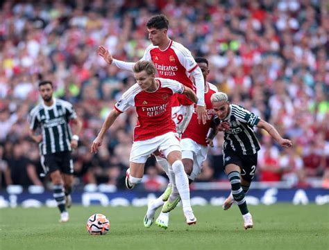 Arsenal v Man Utd, 2022/23 .